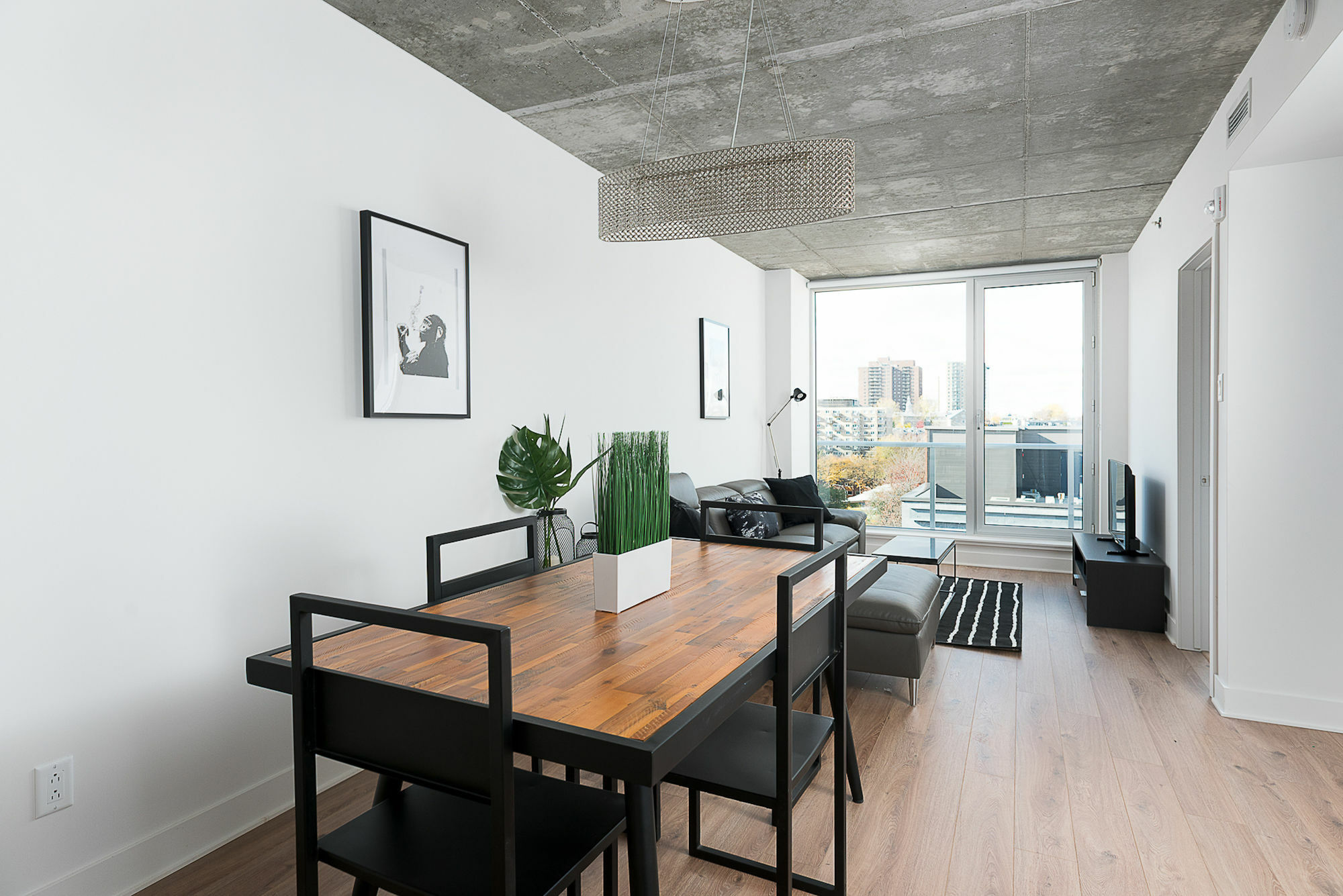 Incredible 1Br In Downtown Mtl By Sonder Apartment Montreal Exterior photo