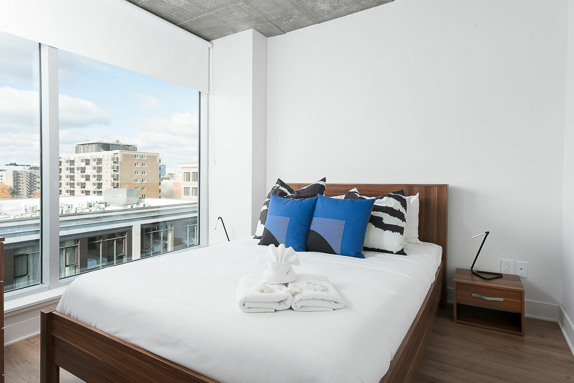 Incredible 1Br In Downtown Mtl By Sonder Apartment Montreal Exterior photo